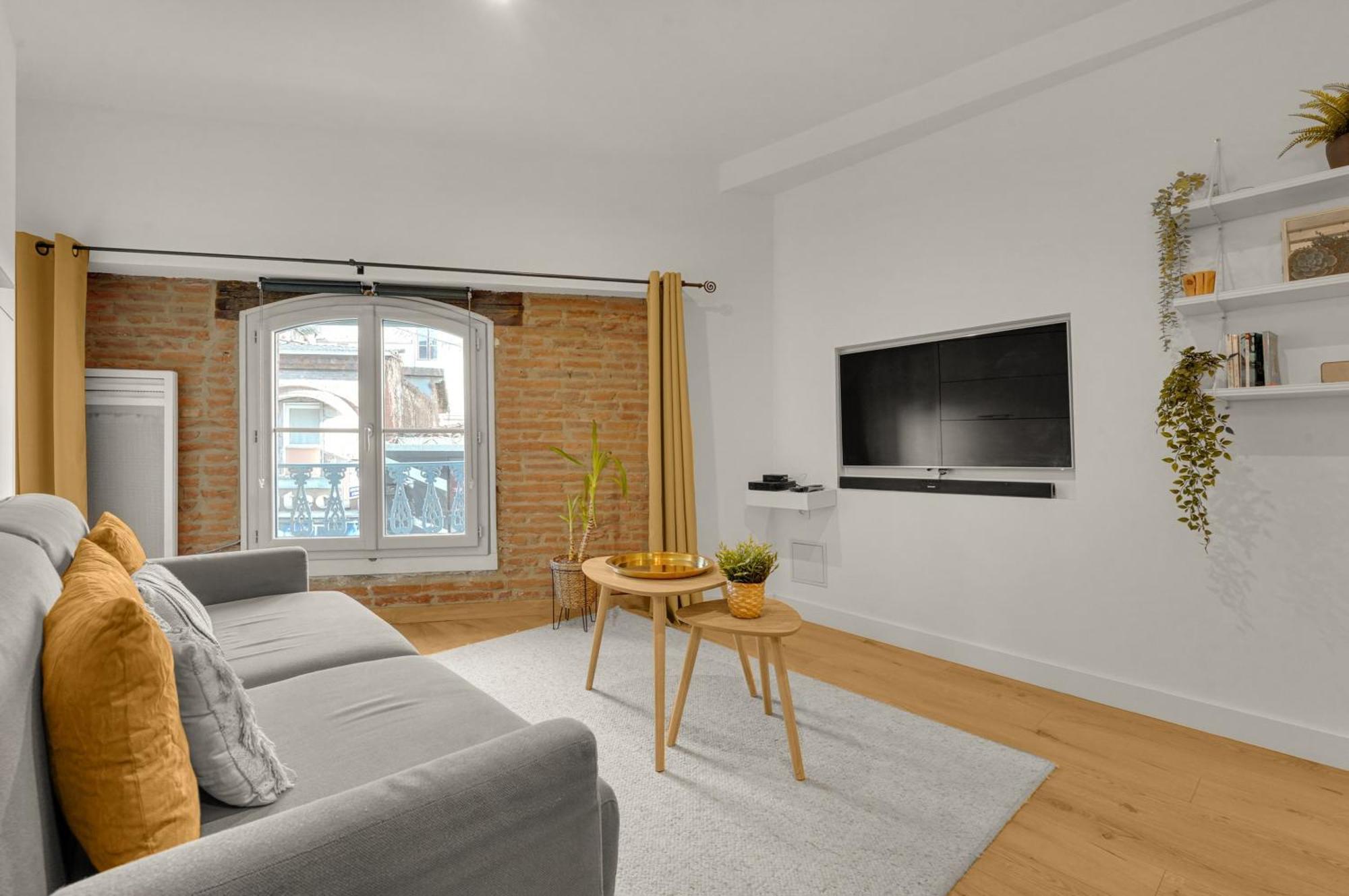 Le Floral - Cosy Studio Climatise Avec Parking Prive Et Netflix Toulouse Exterior foto